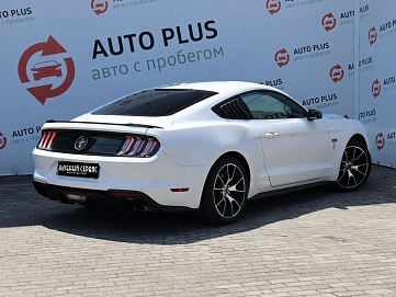 Ford Mustang, 2019г, задний привод, автомат