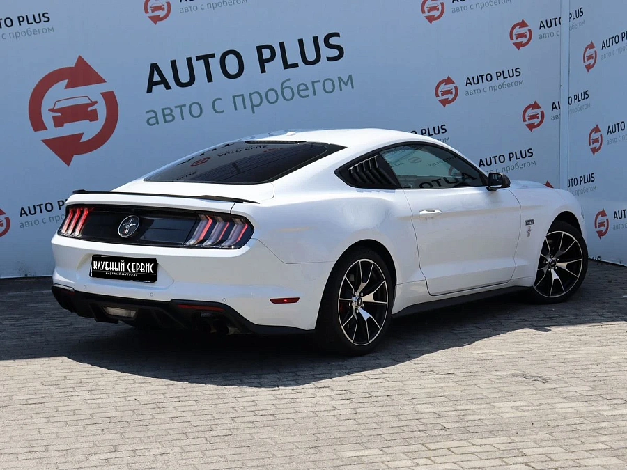 Ford Mustang, 2019г., задний привод, автомат