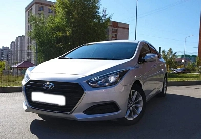 Hyundai i40, 2015г, передний привод, автомат