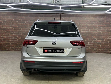 Volkswagen Tiguan, 2018г, полный привод, робот
