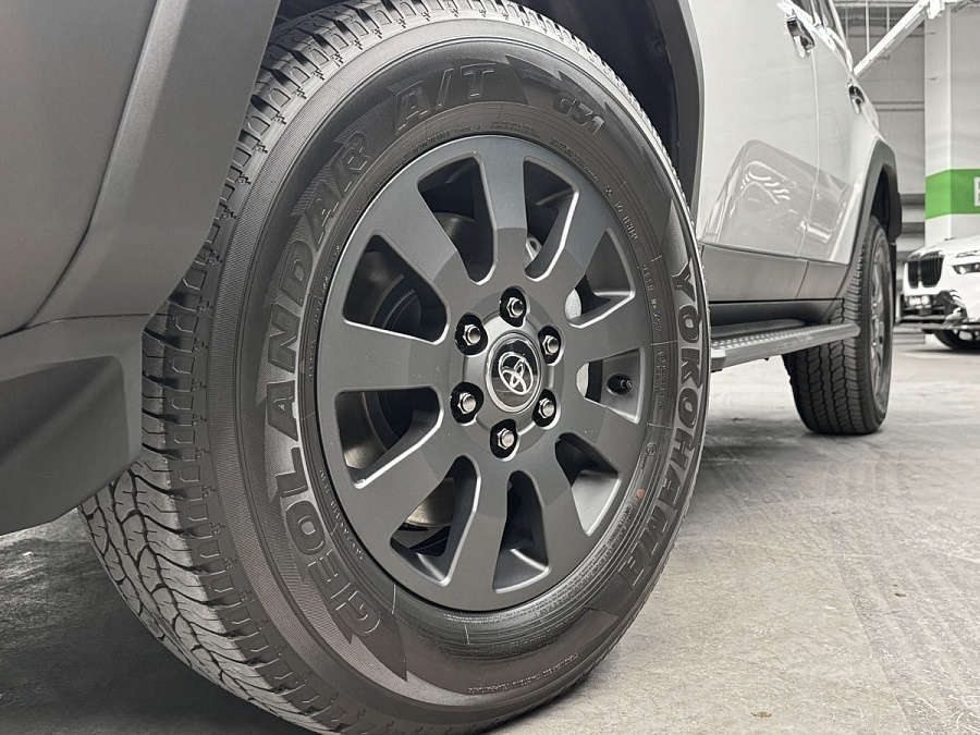 Toyota Land Cruiser Prado, 2024г., полный привод, автомат