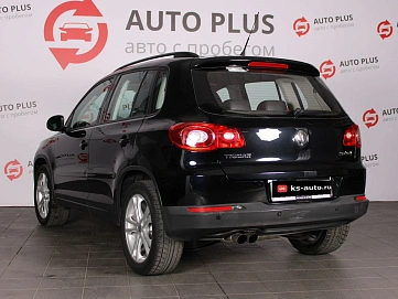 Volkswagen Tiguan, 2009г, полный привод, автомат