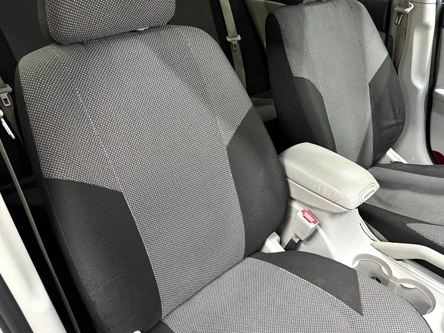 Kia Cerato, 2008г., передний привод, механика