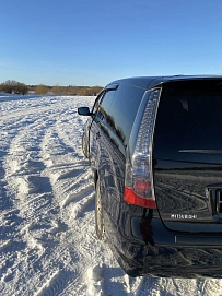 Mitsubishi Grandis, 2008г, передний привод, автомат