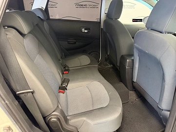 Nissan Qashqai+2, 2012г., передний привод, механика