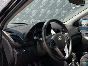 Hyundai Solaris, 2016г., передний привод, автомат