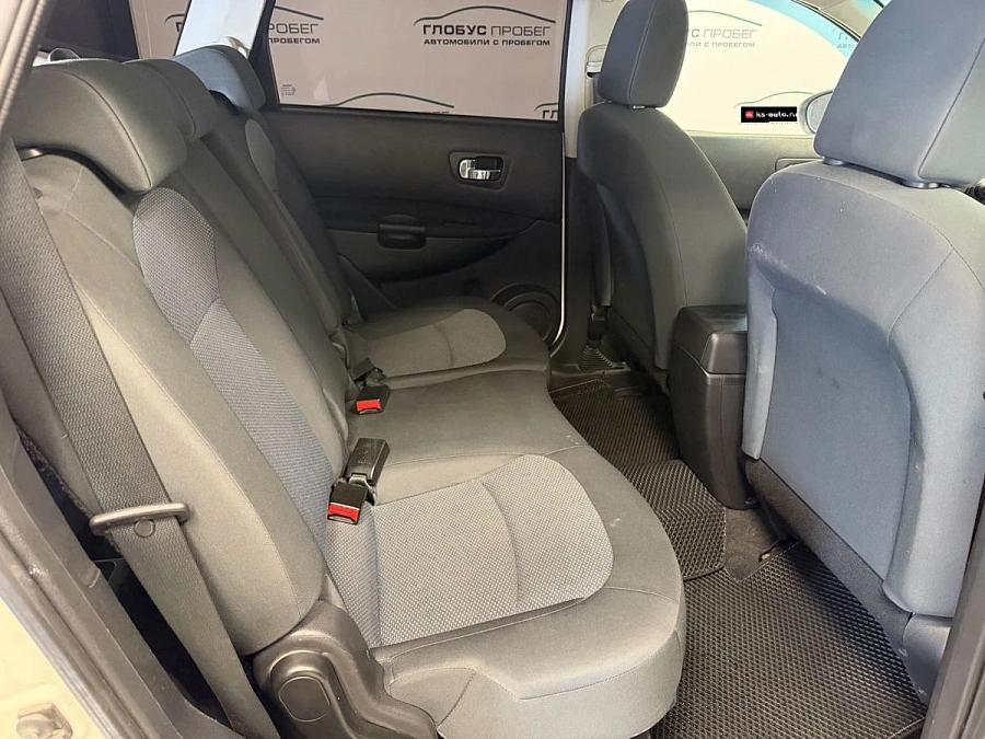 Nissan Qashqai+2, 2012г., передний привод, механика