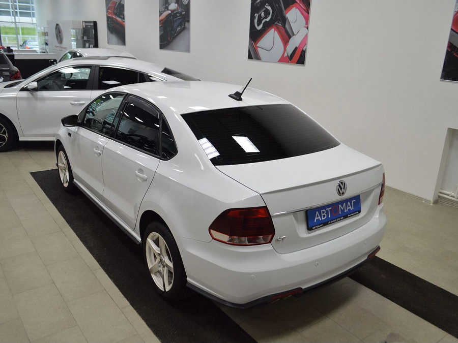 Volkswagen Polo, 2017г., передний привод, робот