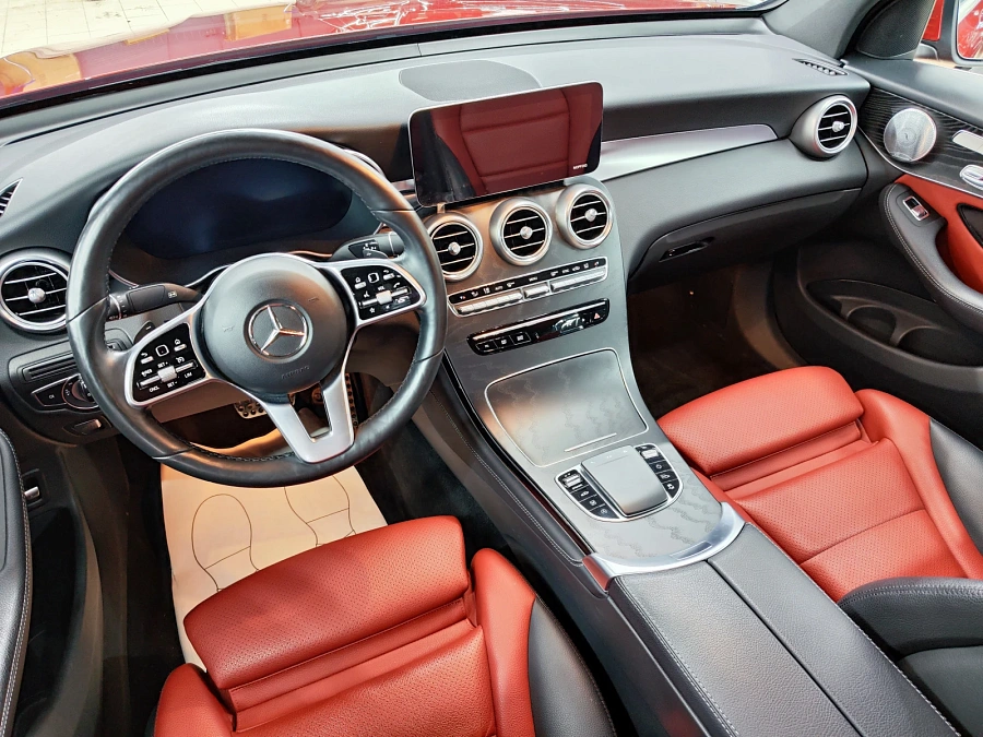 Mercedes-Benz GLC Coupe, 2020г., полный привод, автомат
