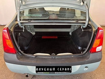 Renault Logan, 2008г, передний привод, механика