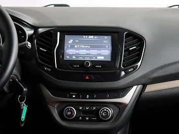 Lada (ВАЗ) Vesta, 2017г, передний привод, механика