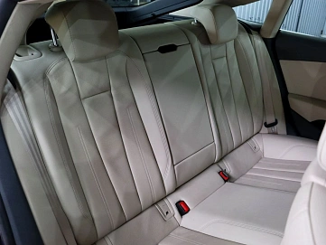 Audi A5, 2019г, передний привод, робот