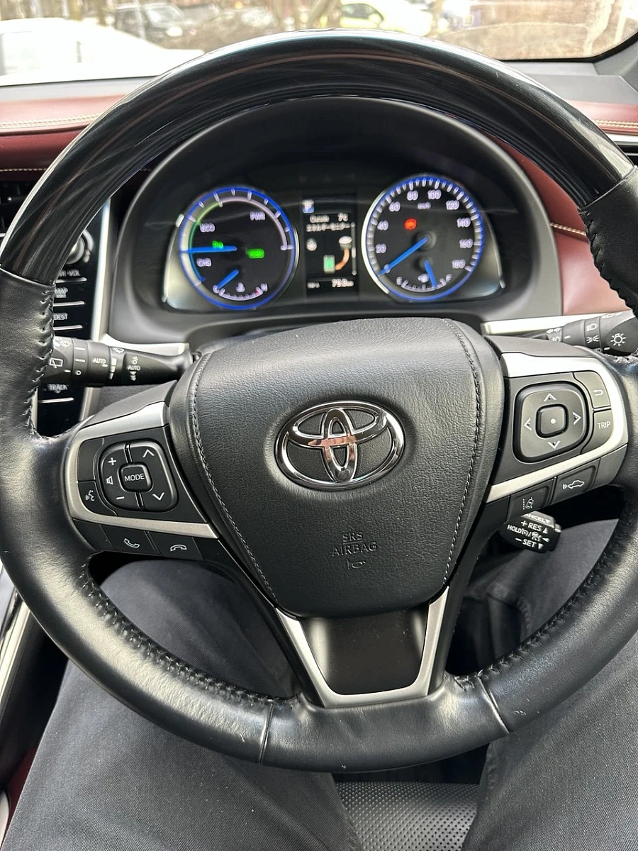 Toyota Harrier, 2019г., полный привод, вариатор