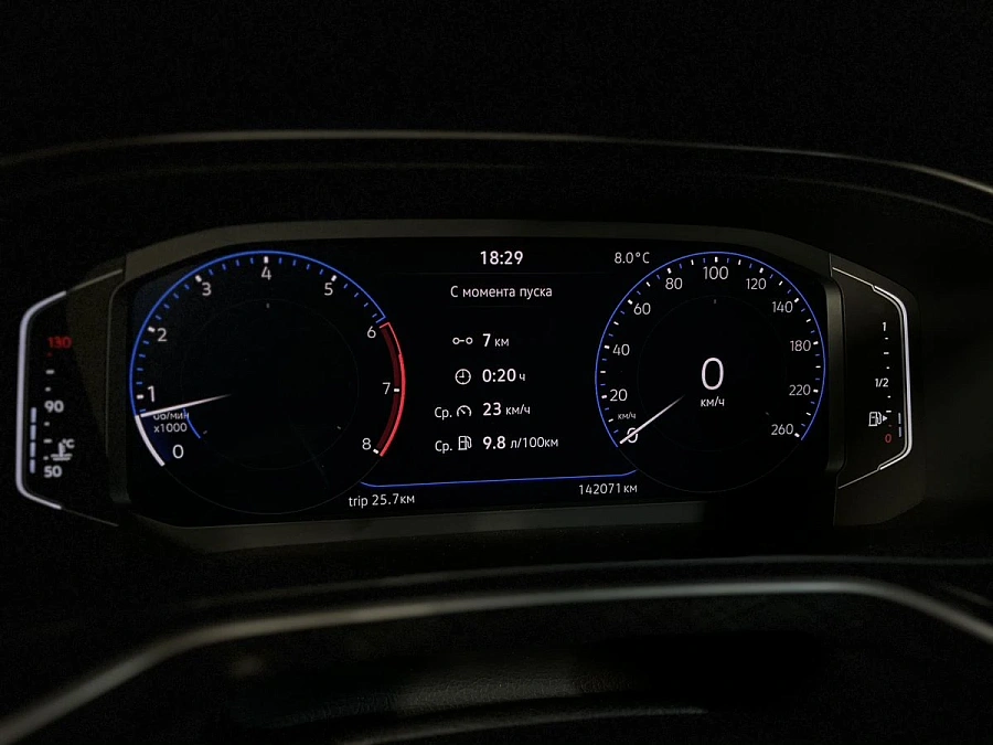 Volkswagen Polo, 2020г., передний привод, механика