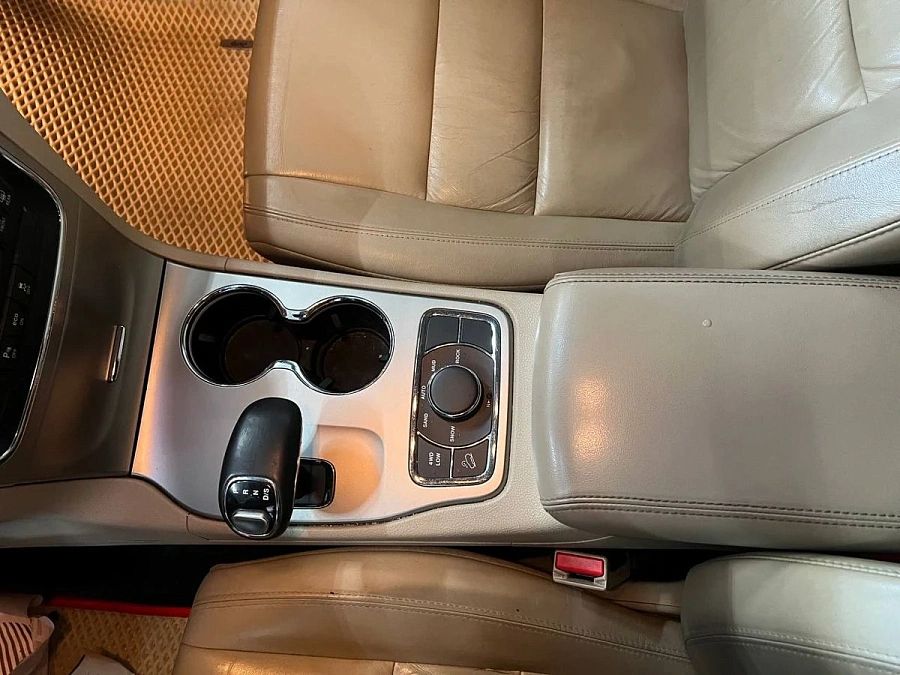 Jeep Grand Cherokee, 2014г., полный привод, автомат