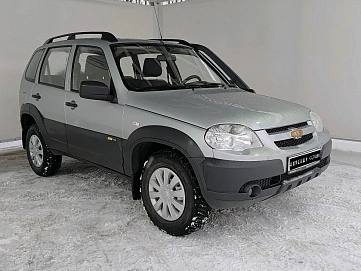 Chevrolet Niva, 2015г, полный привод, механика