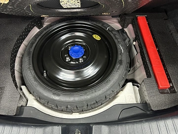 Toyota Yaris, 2021г, передний привод, вариатор