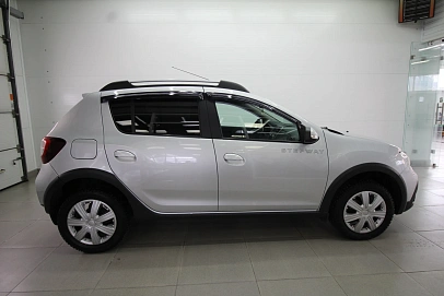 Renault Sandero, 2020г., передний привод, механика