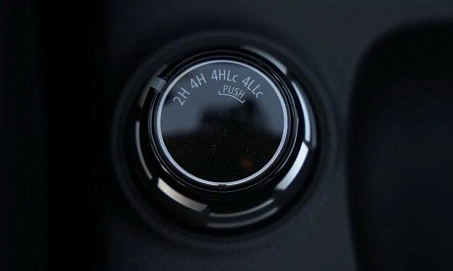 Mitsubishi Pajero Sport, 2023г, полный привод, автомат