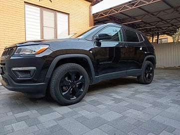 Jeep Compass, 2018г, полный привод, автомат