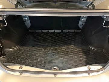 Renault Logan, 2021г, передний привод, автомат