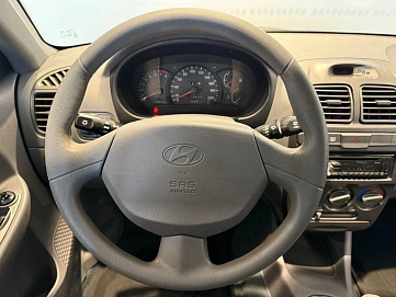 Hyundai Accent, 2008г, передний привод, механика