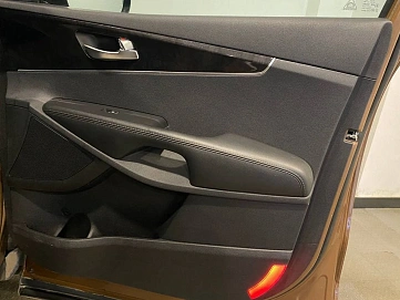 Kia Sorento, 2015г, передний привод, автомат