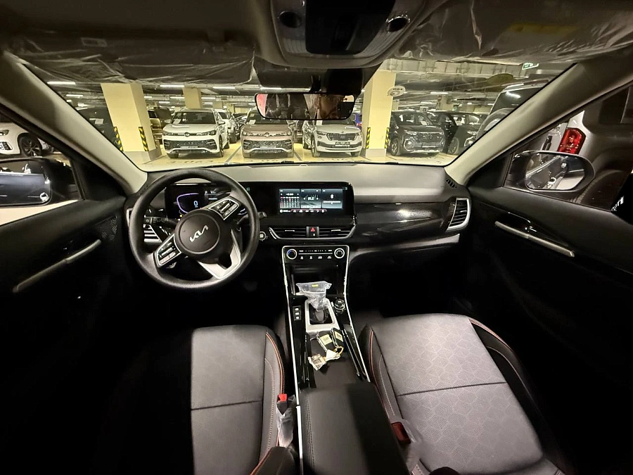 Kia Seltos, 2024г., передний привод, вариатор