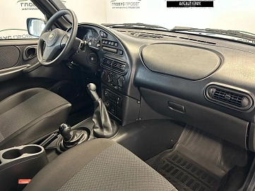 Chevrolet Niva, 2016г, передний привод, механика