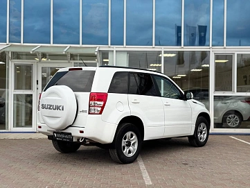 Suzuki Grand Vitara, 2013г, полный привод, механика