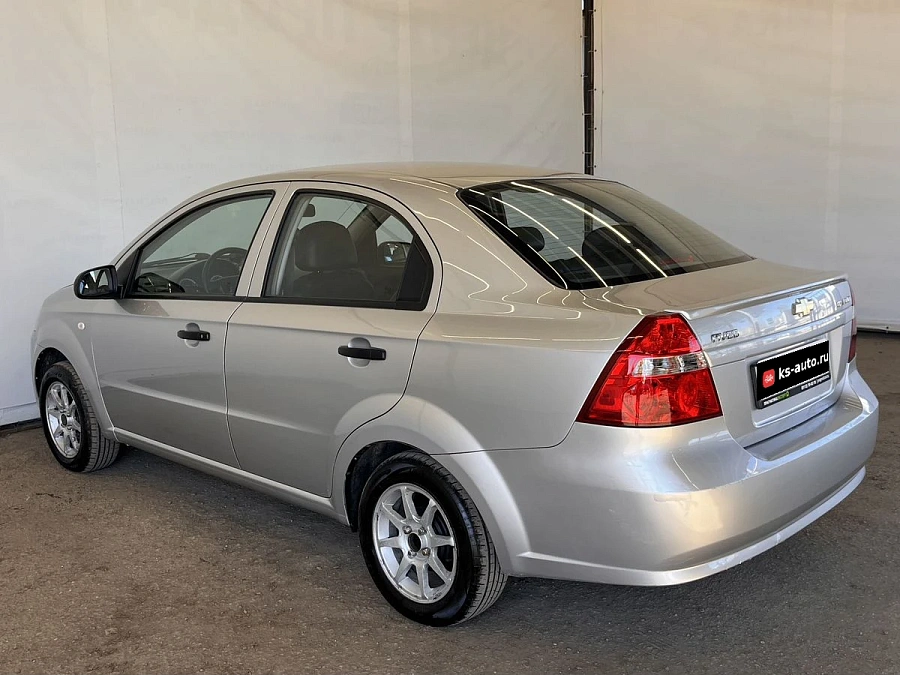 Chevrolet Aveo, 2011г., передний привод, механика