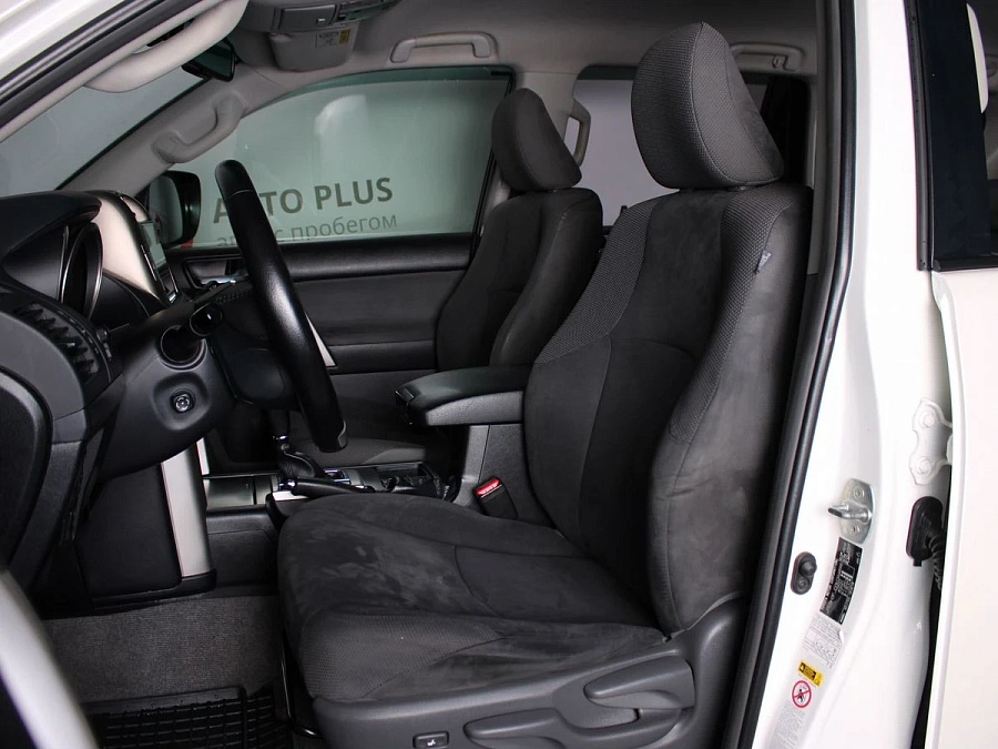 Toyota Land Cruiser Prado, 2013г., полный привод, автомат