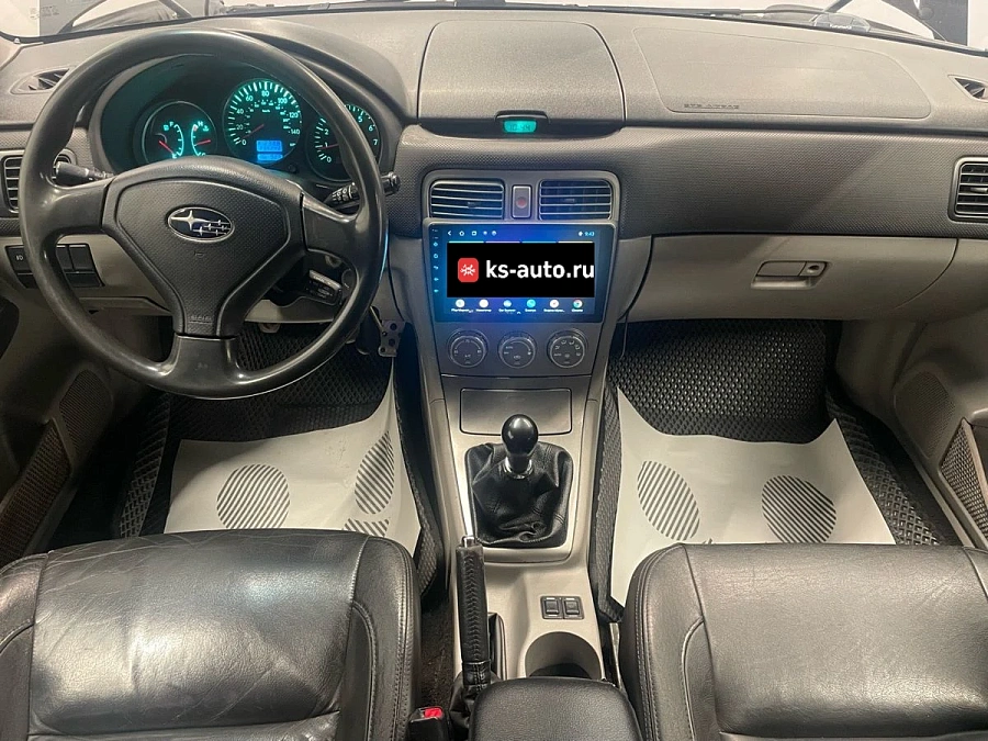 Subaru Forester, 2004г., полный привод, механика