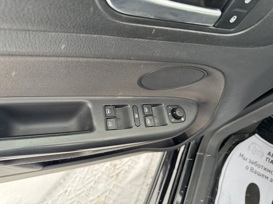 Volkswagen Golf Plus, 2008г., передний привод, автомат