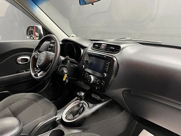 Kia Soul, 2017г, передний привод, автомат