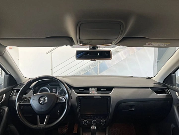 Skoda Octavia, 2016г, передний привод, робот