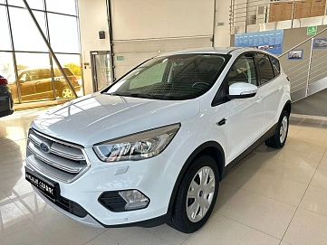 Ford Kuga, 2019г, передний привод, автомат