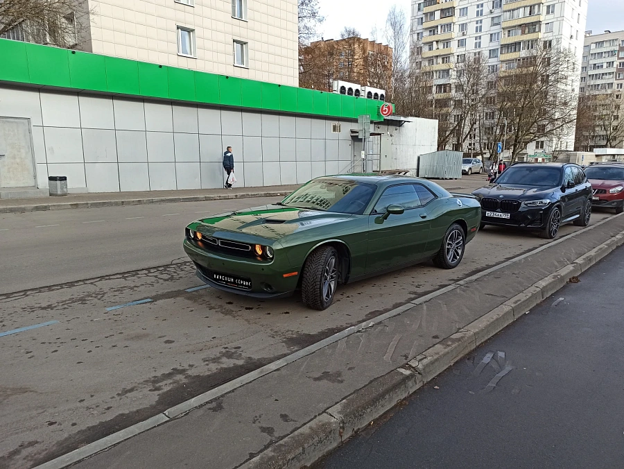Dodge Challenger, 2019г., полный привод, автомат