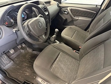 Renault Duster, 2016г, полный привод, механика