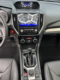 Subaru Forester, 2022г, полный привод, вариатор