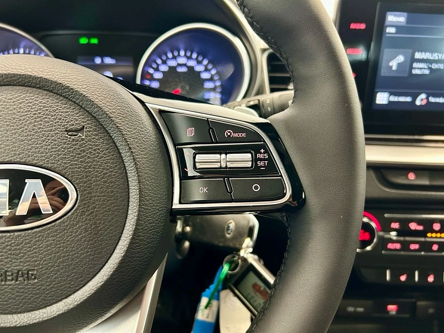 Kia Ceed, 2020г., передний привод, автомат
