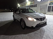 Nissan Qashqai, 2015г., полный привод, вариатор