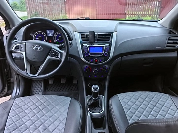 Hyundai Solaris, 2011г, передний привод, механика