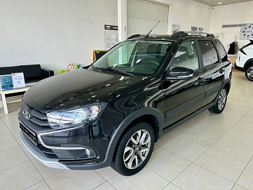 Lada (ВАЗ) , 2023г., передний привод, механика