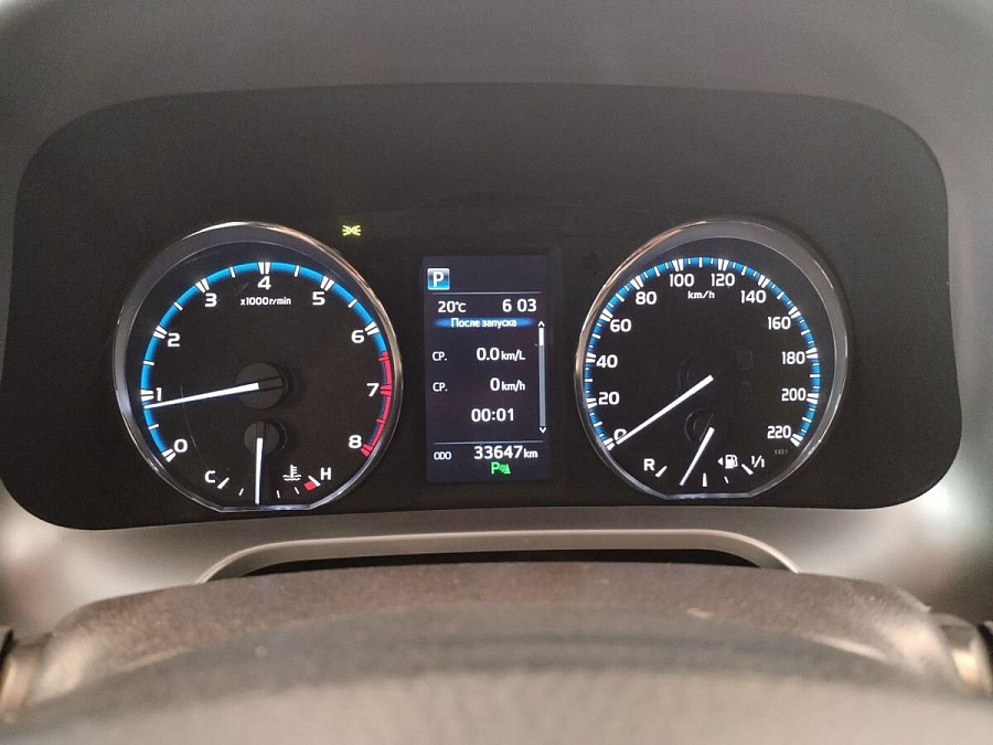 Toyota , 2019г., передний привод, автомат