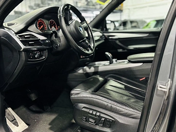 BMW X5, 2017г, полный привод, автомат