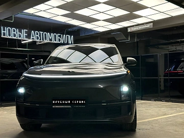 Lixiang L8, 2025г, полный привод, автомат