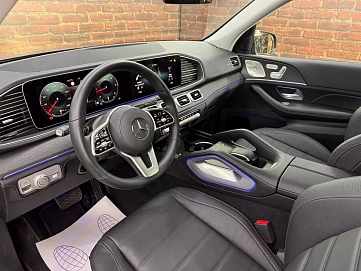Mercedes-Benz GLE, 2020г, полный привод, автомат