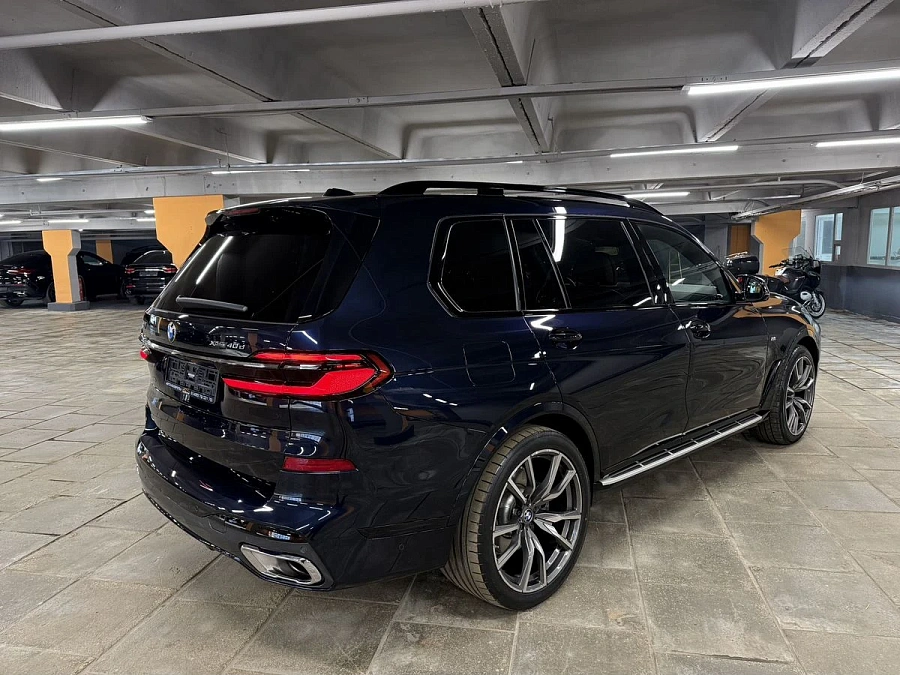 BMW X7, 2023г., полный привод, автомат