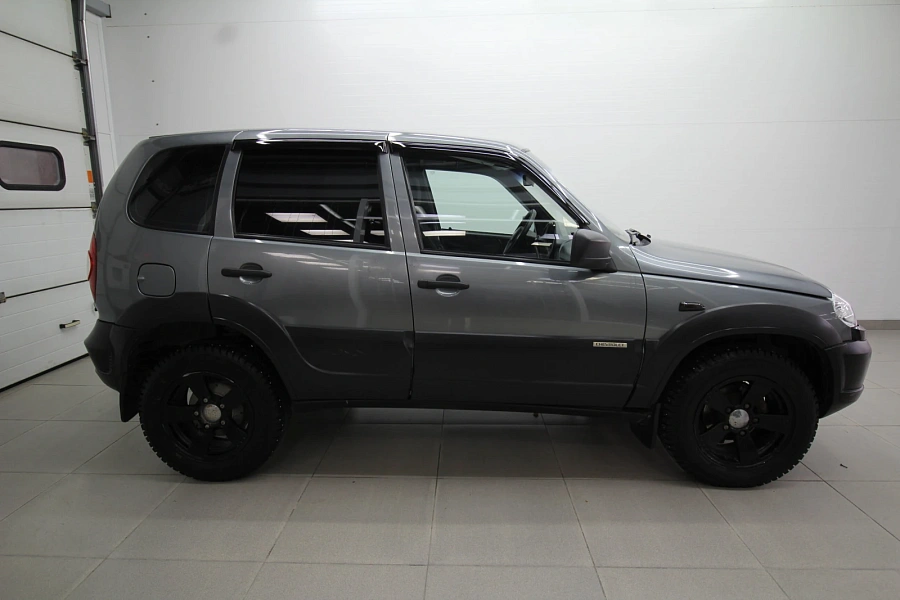 Chevrolet Niva, 2017г., полный привод, механика
